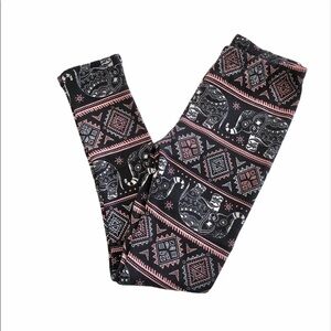 Mandala Elephant Fleece Lined Fitted Leggings